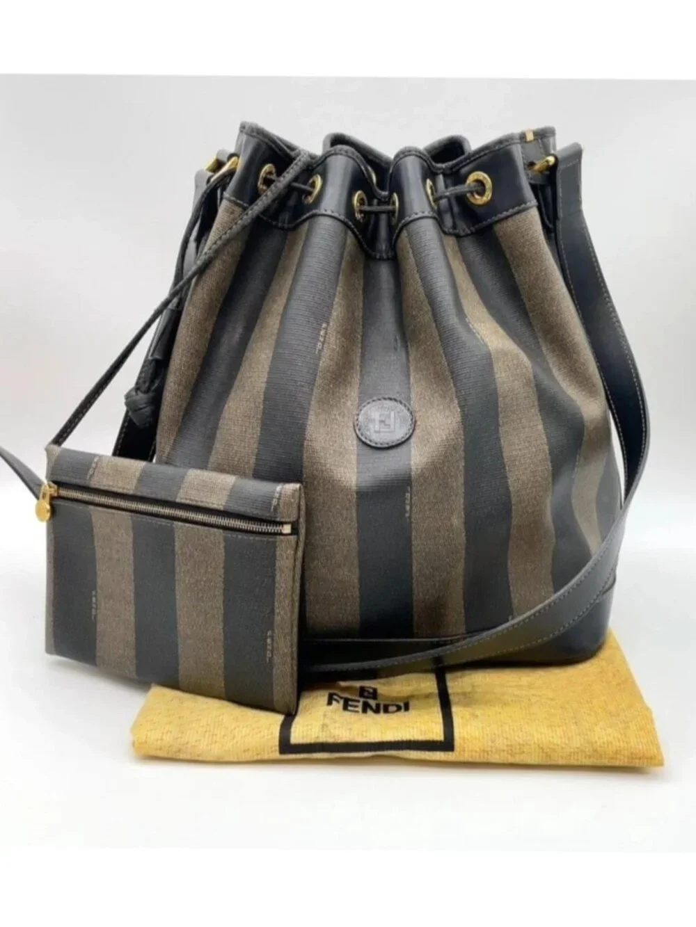 Fendi vintage pequin